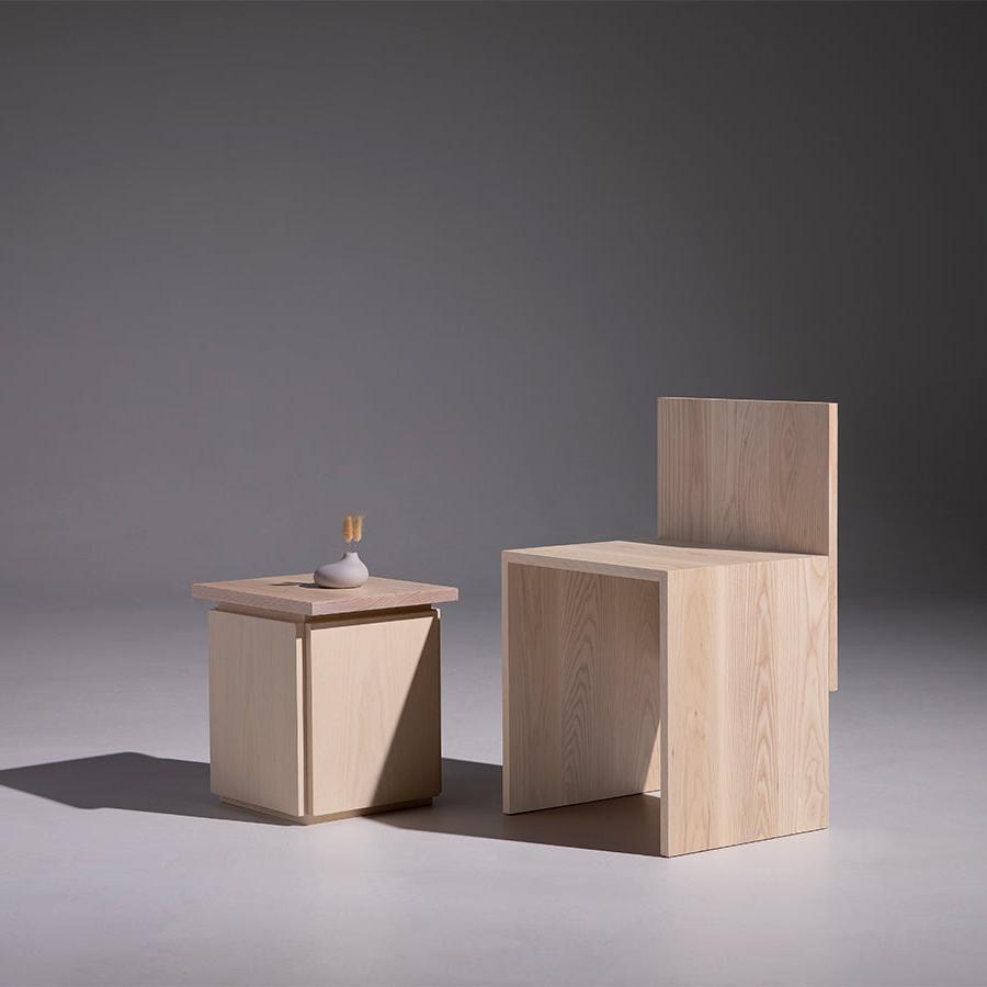 minimalist side table and chair